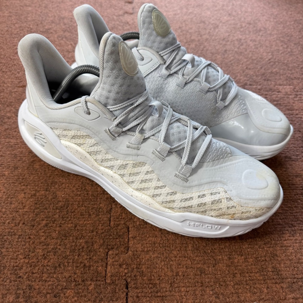 A- Under Armour Curry Flow 10 Basketball Shoes Halo Gray White 3027613 Mens 11.5